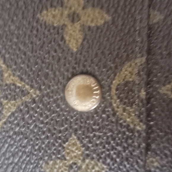 Louis Vuitton monogram wallet - Picture 3 of 10